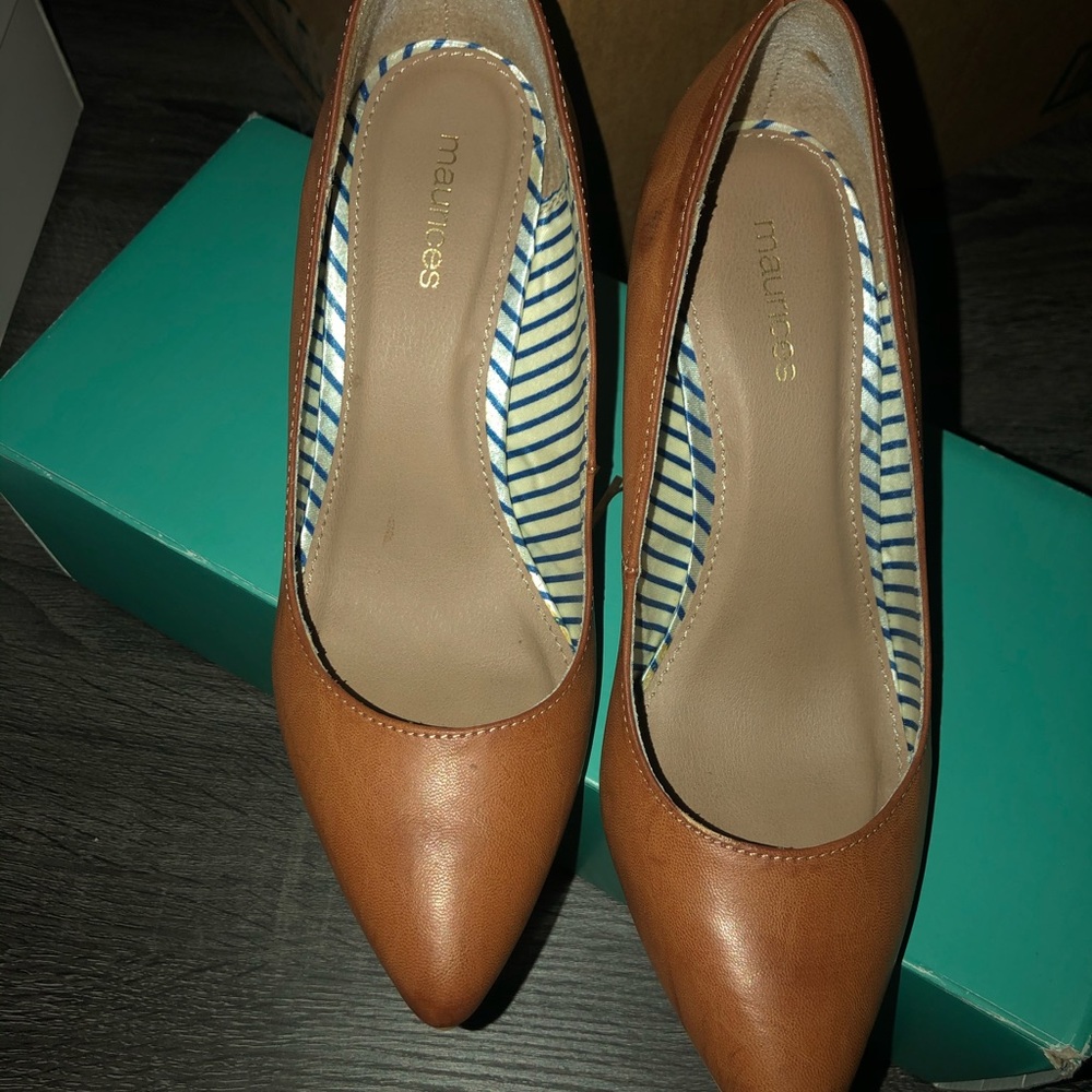 Maurices cognac Teresa pump
